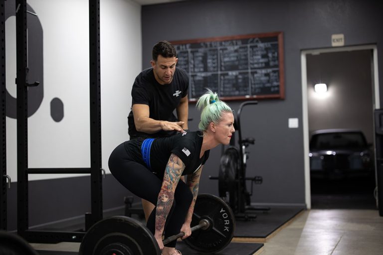20220626 minigell deadlift 768x512