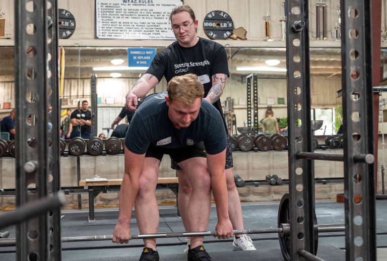 20220907 ptacek deadlift 768x518