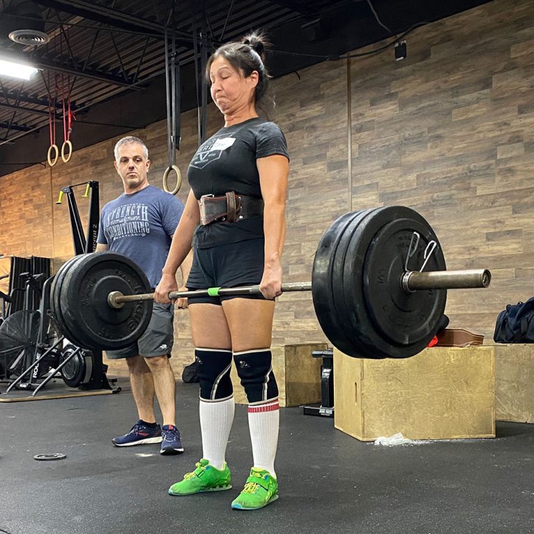 troupos coaching deadlift 1 768x768